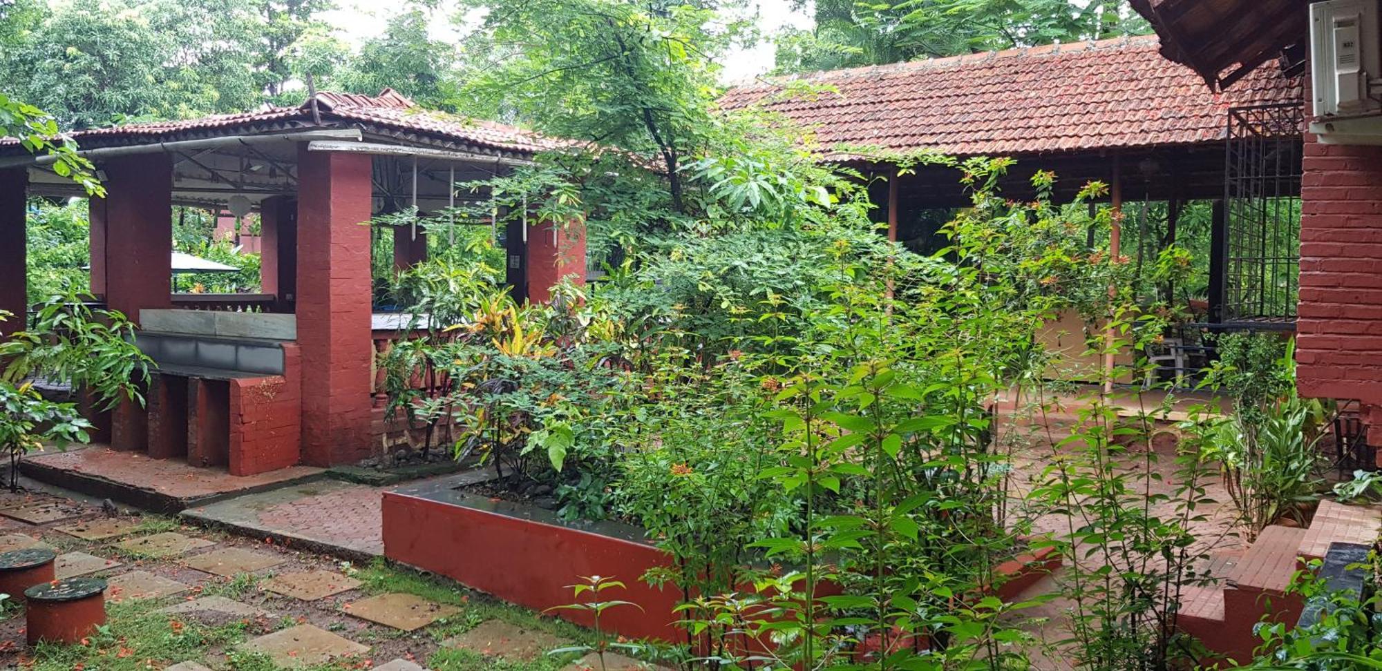 The Rippling Edge - River Front Property Karjat Eksteriør bilde